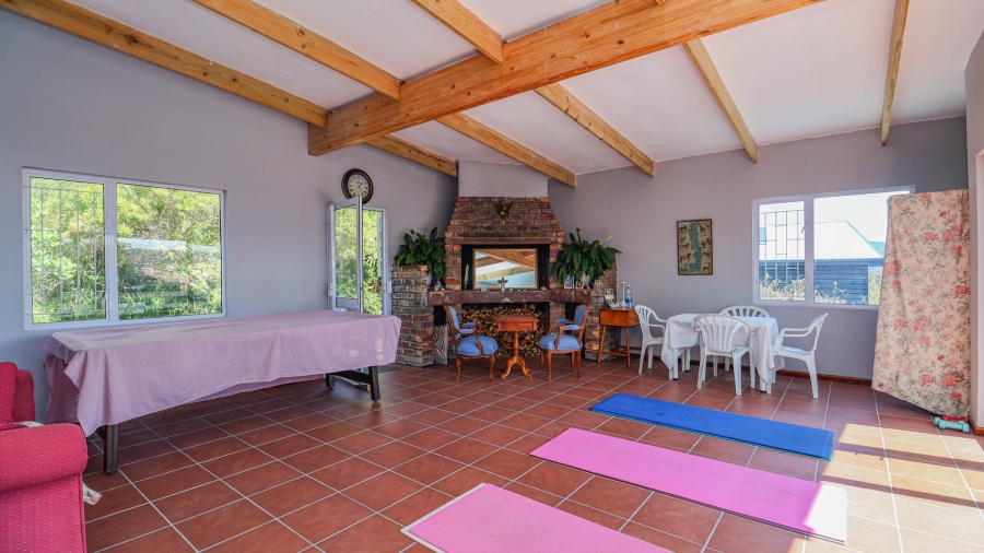 4 Bedroom Property for Sale in Knysna Heights Western Cape